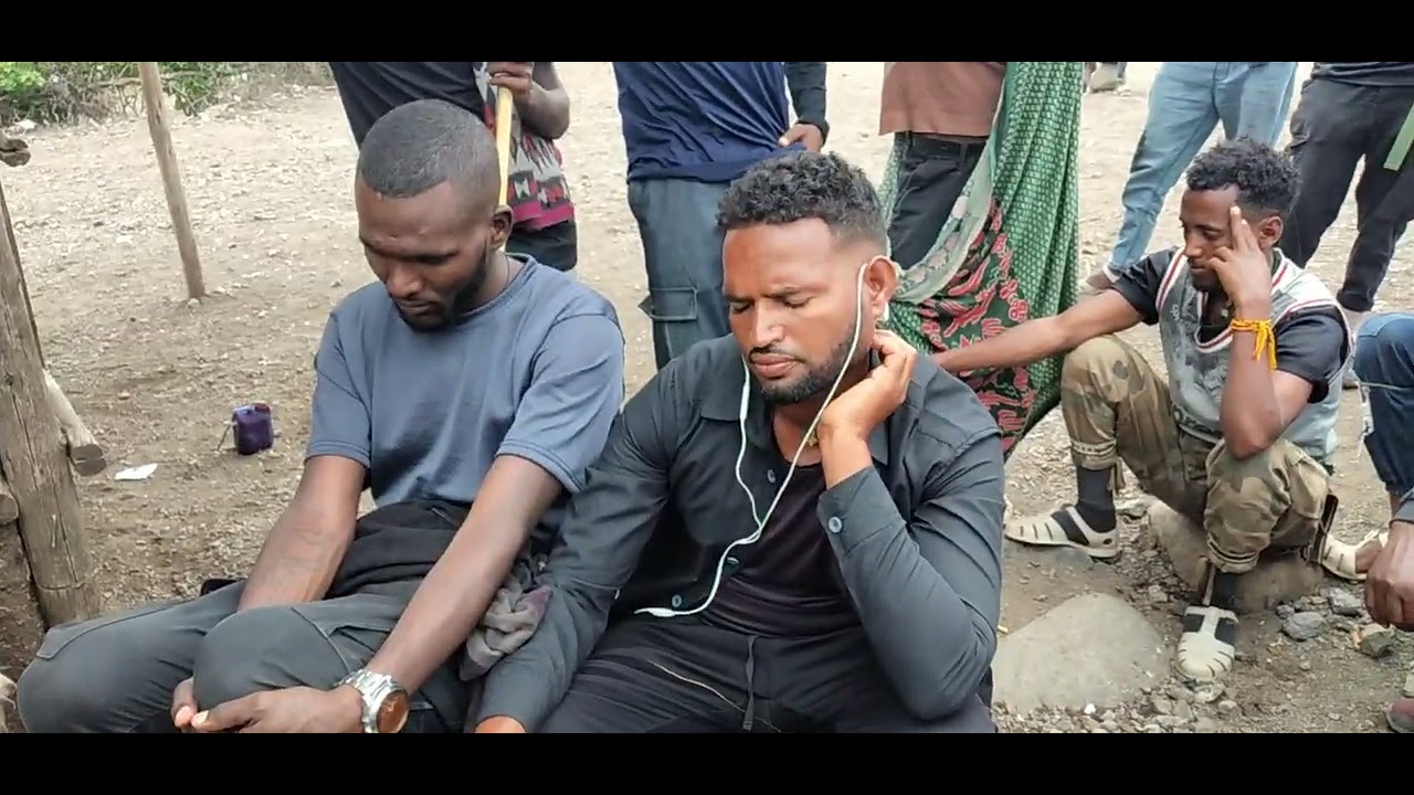 ተ,ጋ ሓጋዚ ሰይፈ (ዕፎይ ብረሪ ናፍቆት ደብዳቤ ኣብፅሕለይ ብኽብሪ) ናብቲ ምእንቲ ህዝቢ መስዋእቲ ዝኸፈለ ።