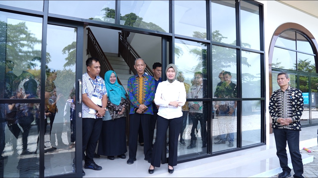 Wakil Bupati Lahat Meninjau Pembangunan Mall Pelayanan Publik ( MPP ) Di Tepian Ayek Lematang Lahat