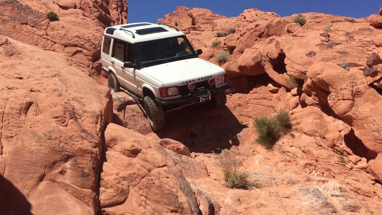Land Rover Discovery 2 Off-Road Rock Crawling Logandale Nevada