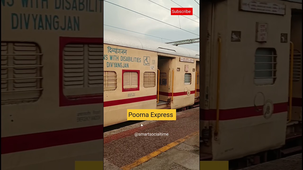 Poorna Express waiting for signal at Ernakulam Junction #poornaexpress #ernakulam #shorts #viral