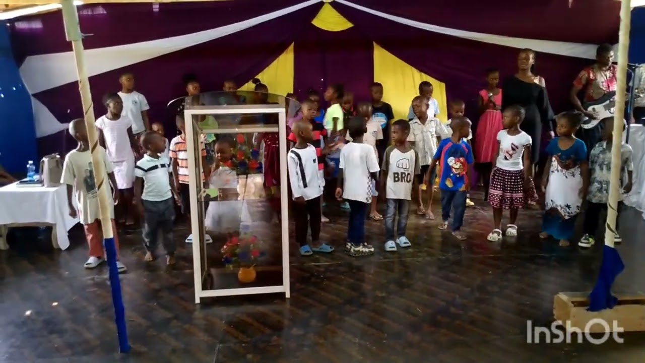 KIDS CHOIR