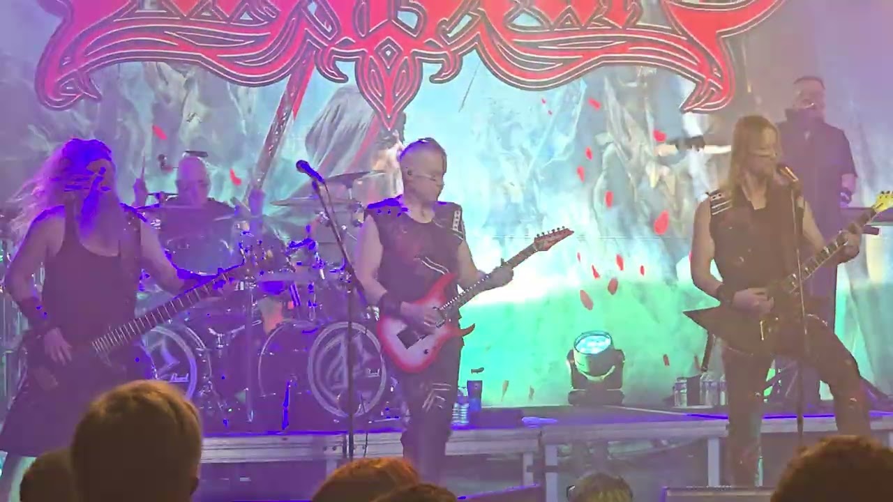 Ensiferum - 08. From Afar - La Machine du Moulin Rouge le 10/01/2026