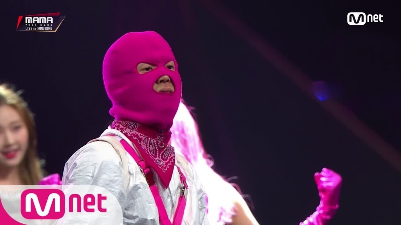 Mommy Son&MOMOLAND_소년점프│2018 MAMA in HONG KONG 181214