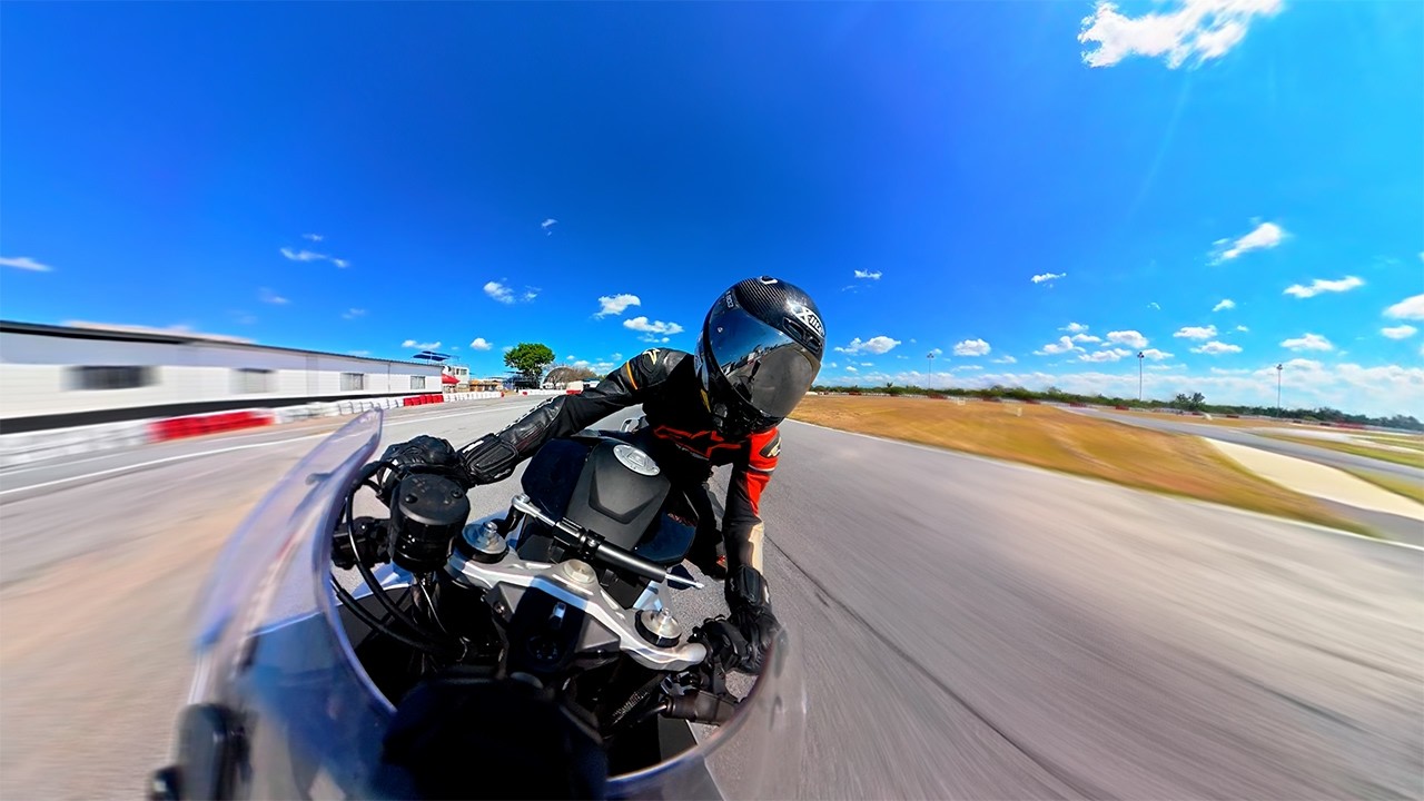¡POV 675SR-R en PISTA! | CFMOTO México