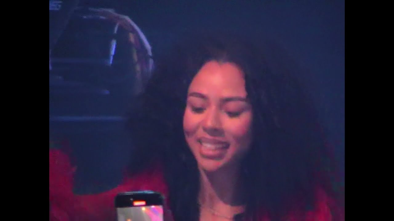 Mariah the scientist - Always & Forever (Live in Amsterdam)
