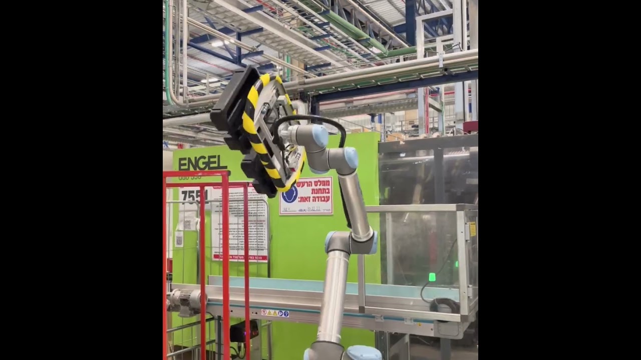 Universal Robots UR10 stacking
