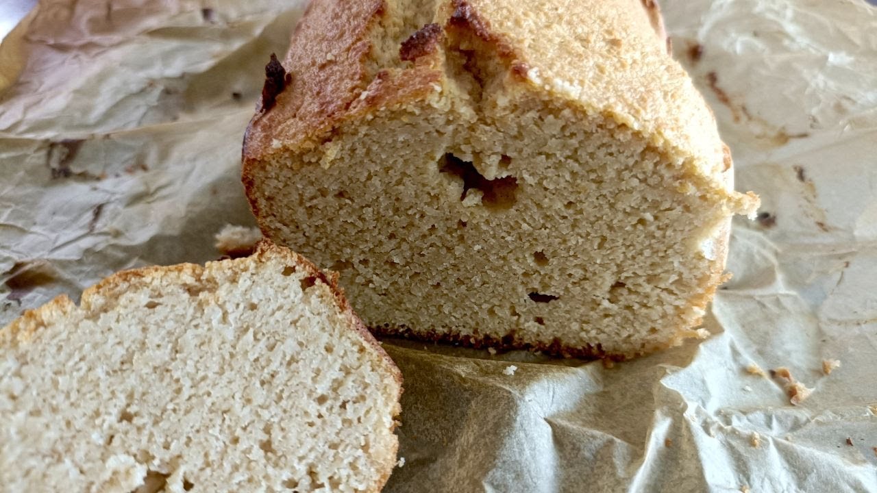Cake IG bas aux amandes pour le petit-déjeuner