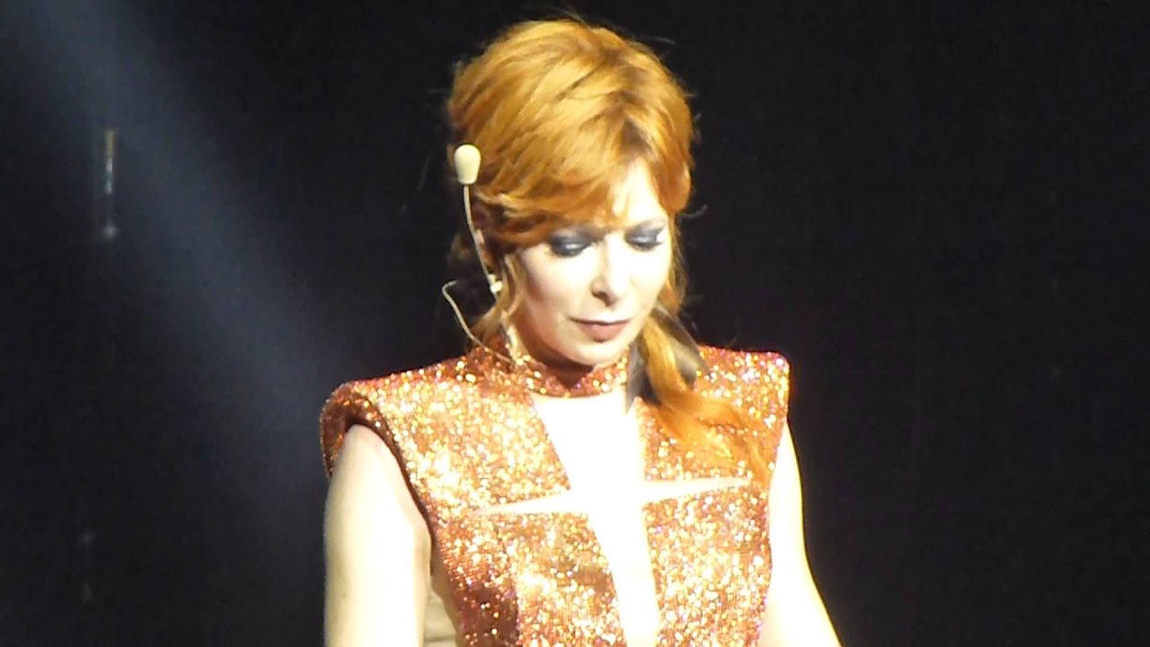 Mylene Farmer - Je te dis tout - Live - Montpellier 01 10 13 - Timeless 2013