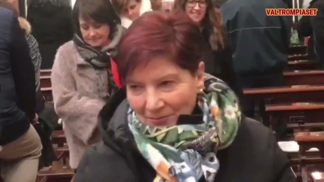 SAN COLOMBANO VT  IN FESTA STRINGE IL SUO CUORE ALPINO