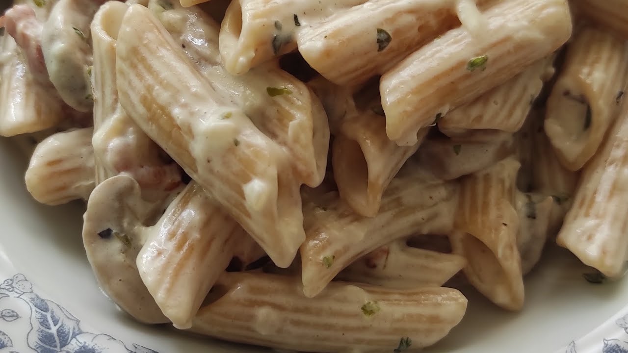 Mis macarrones integrales con nata #recetas #pasta #macarrones #viralvideo #carbonarapasta