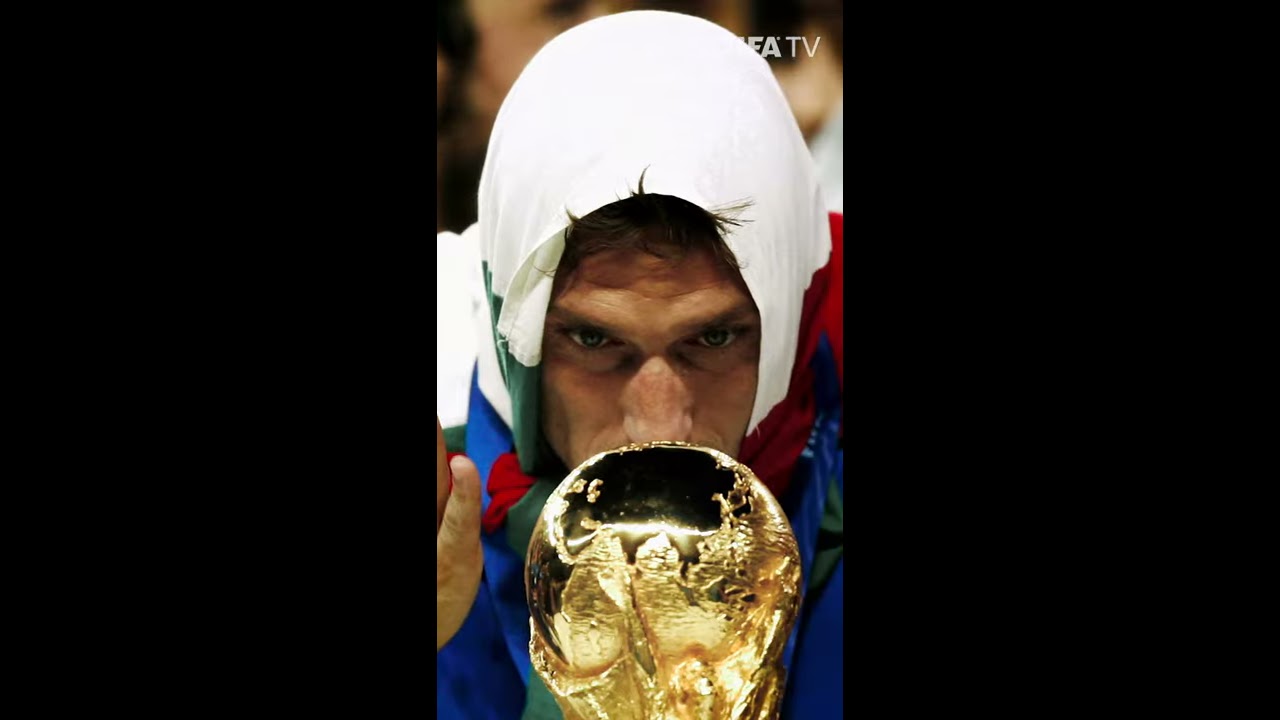😘Totti & the Trophy | #Shorts