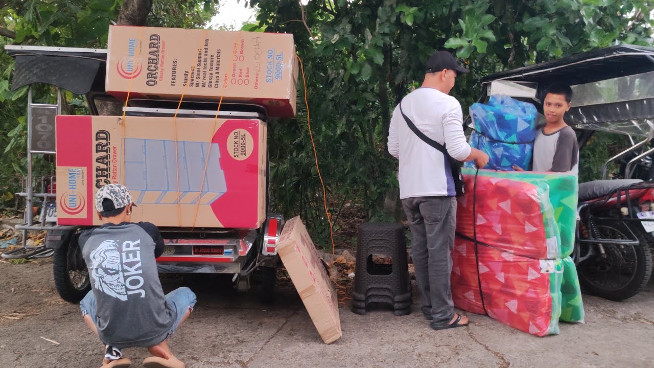KANINO ITO MGA GAMIT SA BAHAY