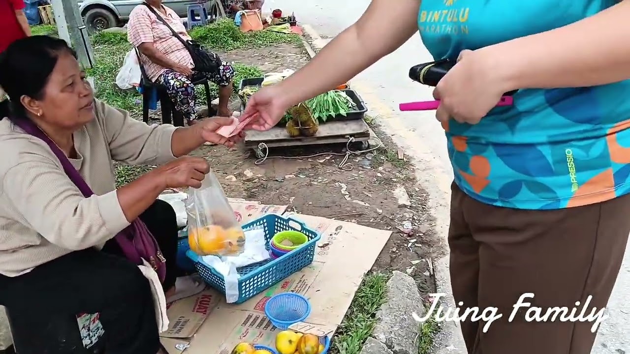 Bawa FamilyJalan Pergi Tamu Sebelah Petang Di Tatau