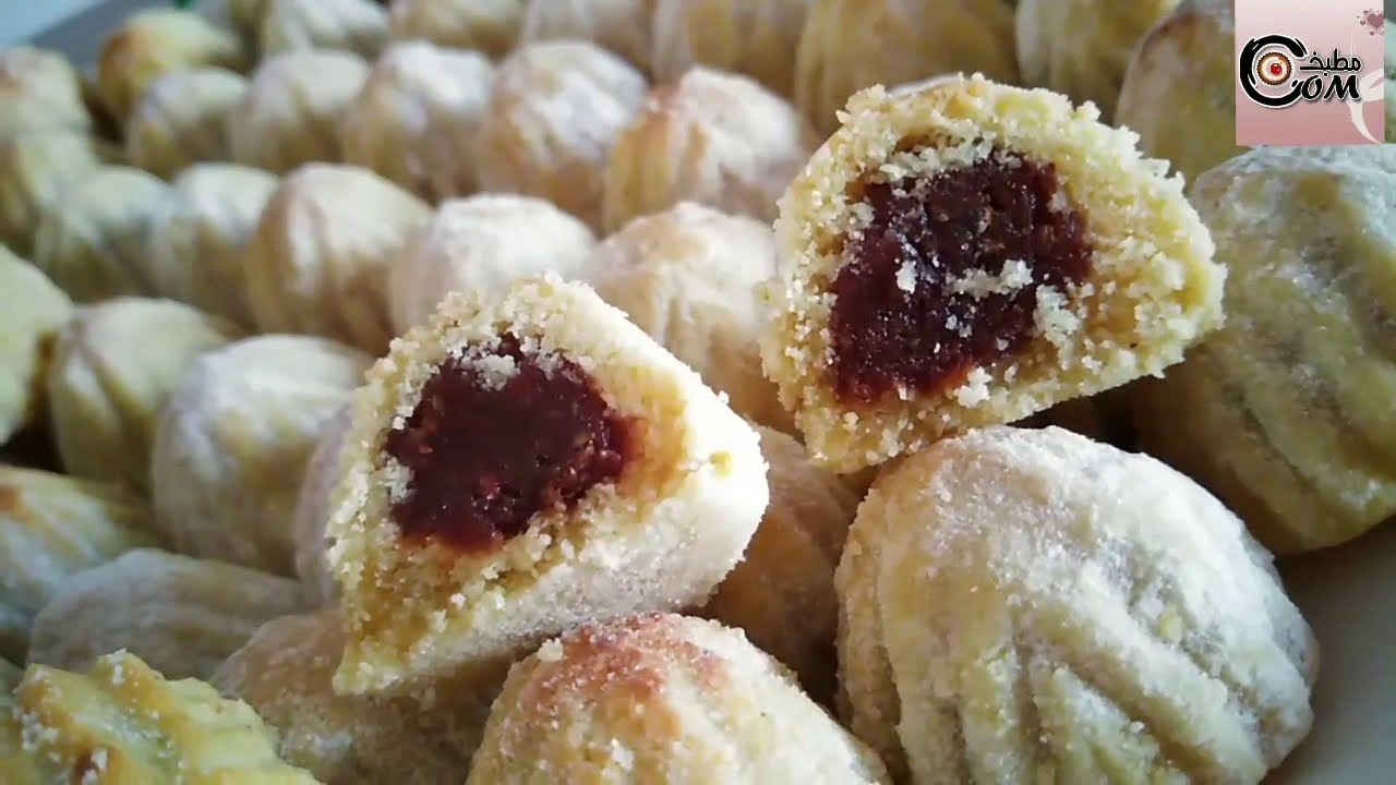 معمول السميد والطحين هش وبدووب بالتم رح تدمني عليه 😋😍