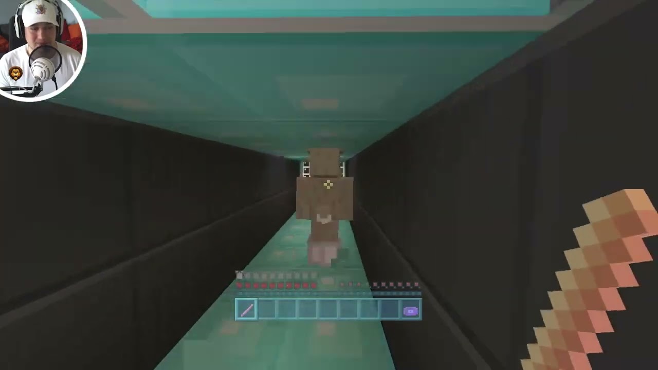 Minecraft XBOX Hide and Seek - Tron : Flynn's Home [LionMaker]