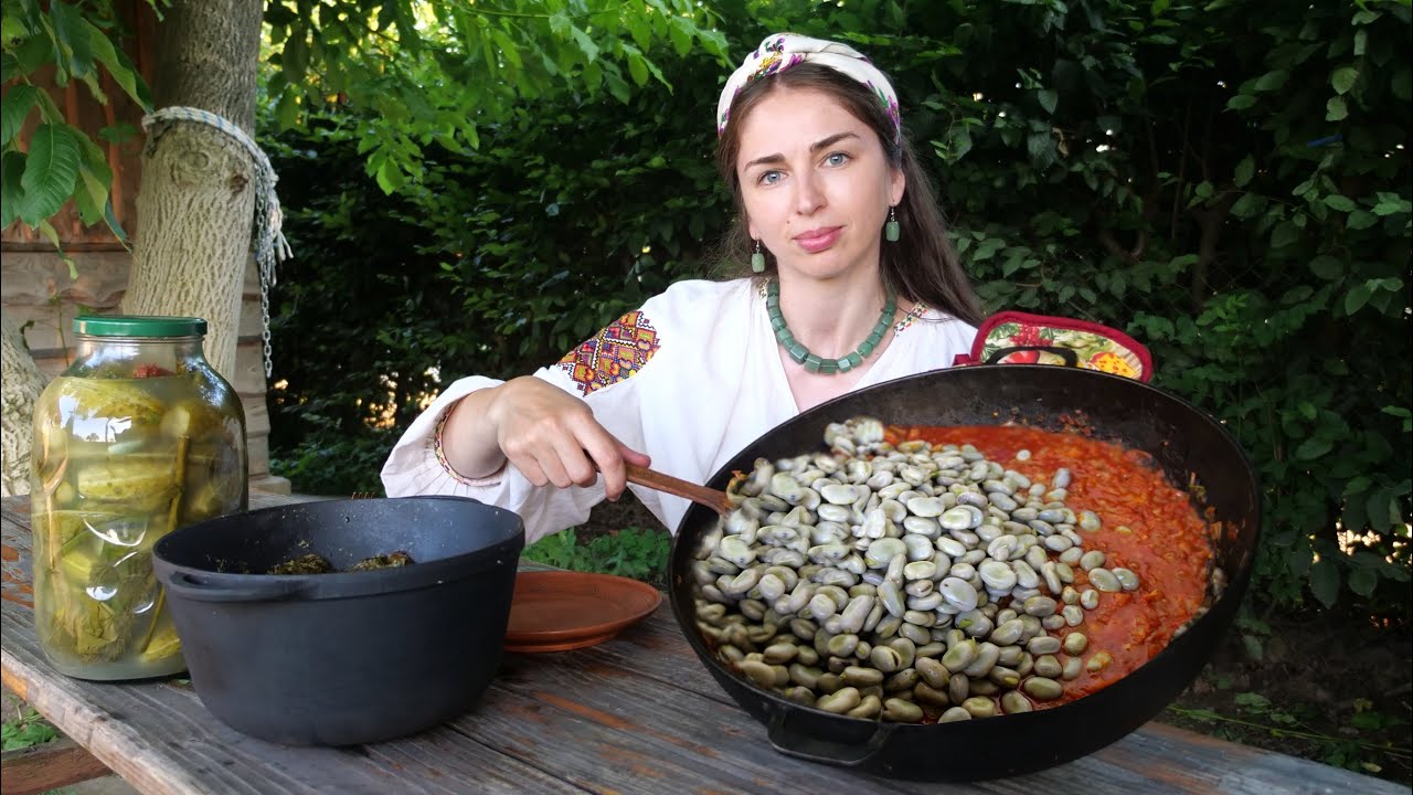 Вкусный обед в украинском селе без мяса! Приготовление фасоли с томатным соусом. Веганская еда