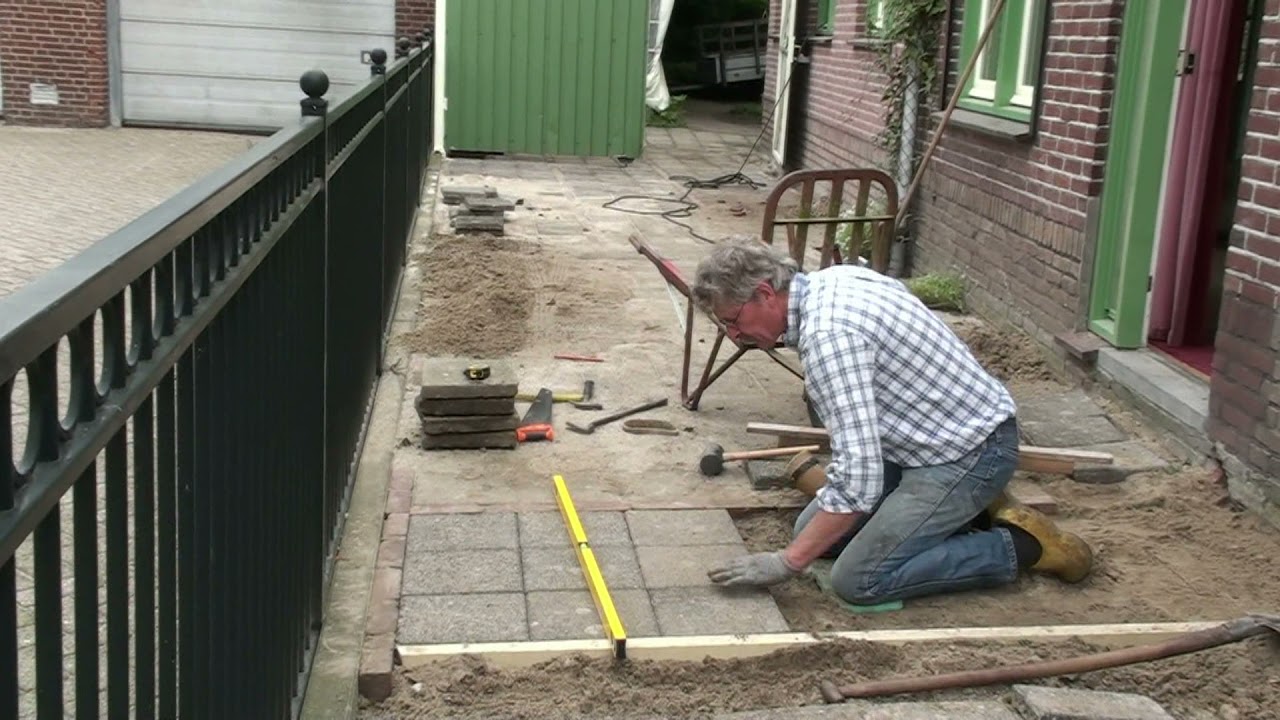 Tegels in combinatie met gebakken klinkers