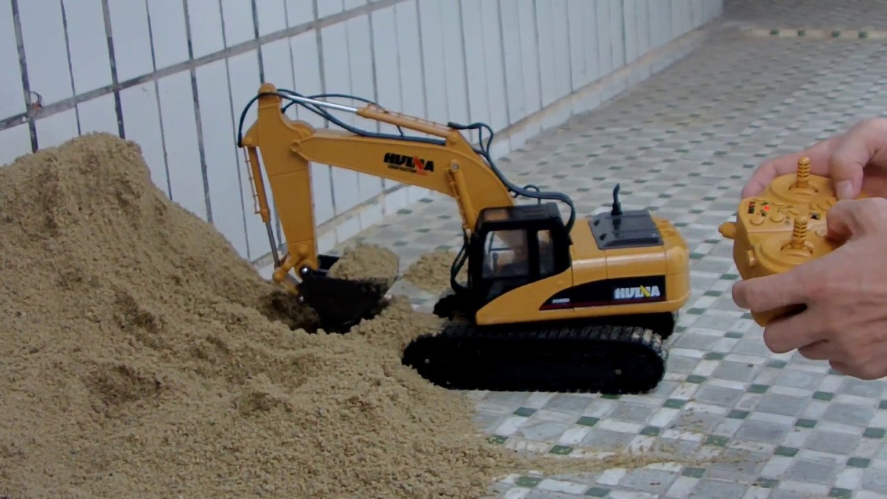 Blomiky 550 15 Channel RC Excavator Working Test--HUINA 1550