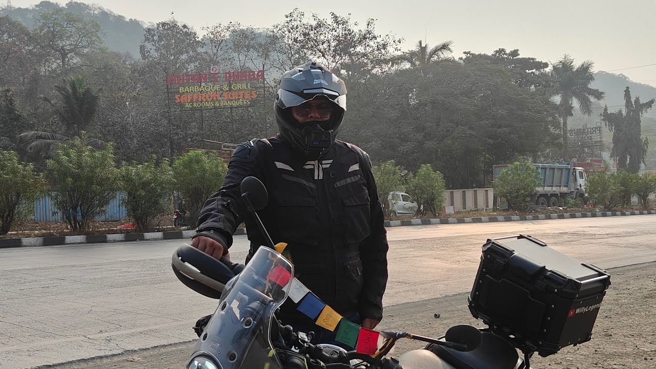 Bike on Mumbai Ahmedabad Highway