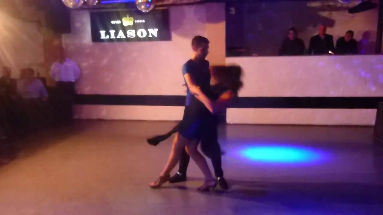 romina y dario exhibicion en Mi Club