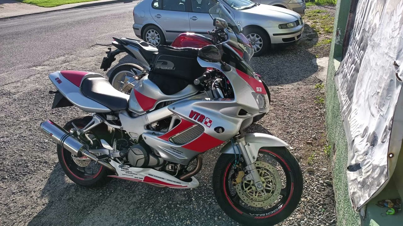 Honda vtr1000 1998r