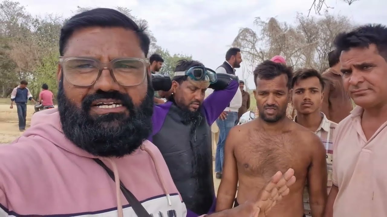 Nehar Me Gira Activa Samet Ek Admi
