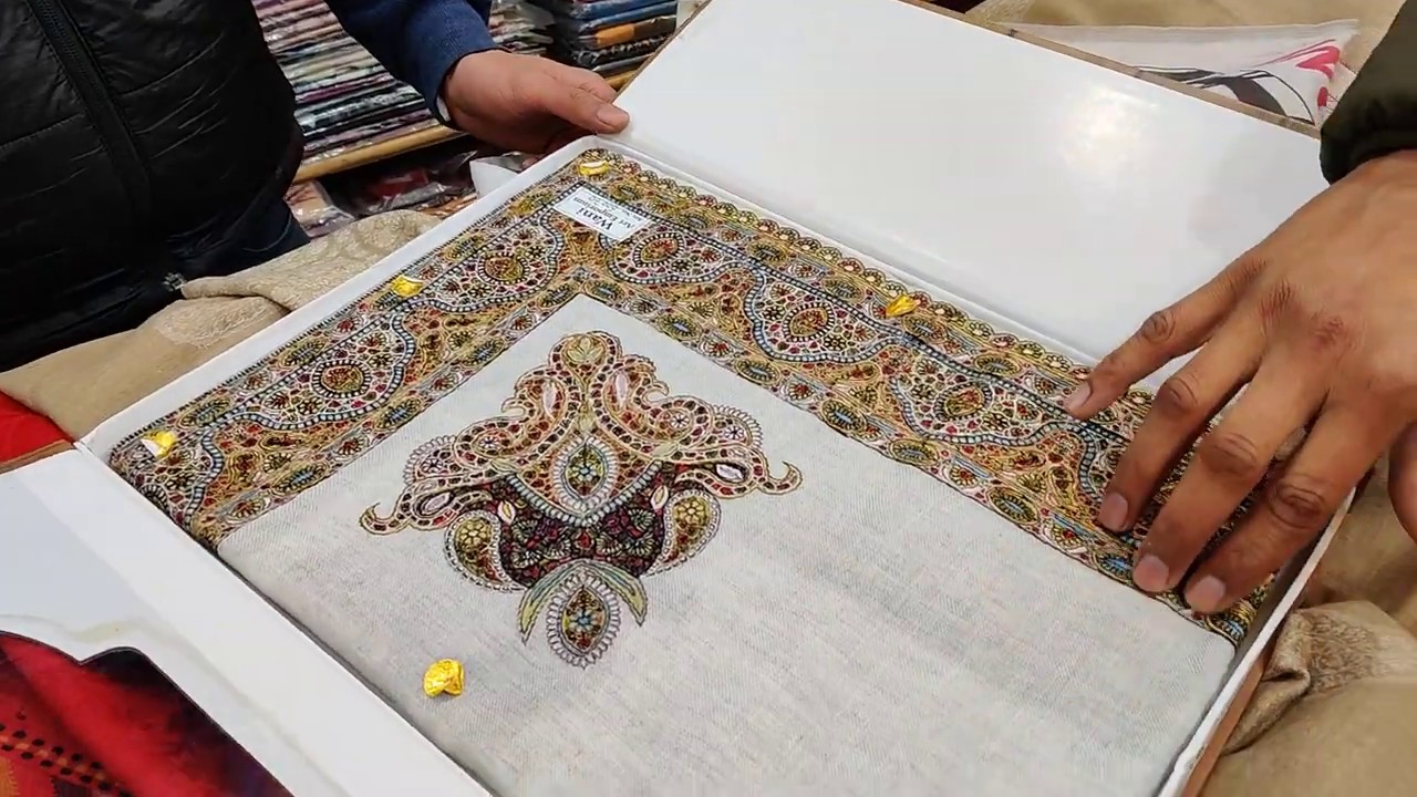 1.5 lakh rupees Shawl