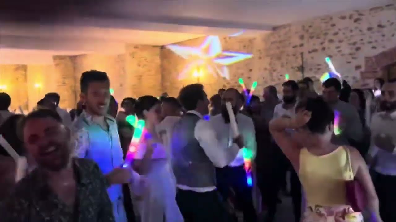 DJ Lyon Événementiel – Ambiance Mariage & Soirée Privée | DJ Professionnel à Lyon