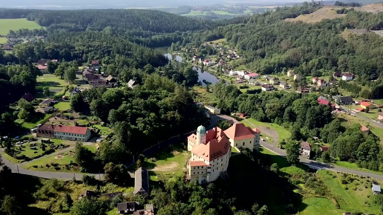 Z&aacute;mek Lib&aacute;