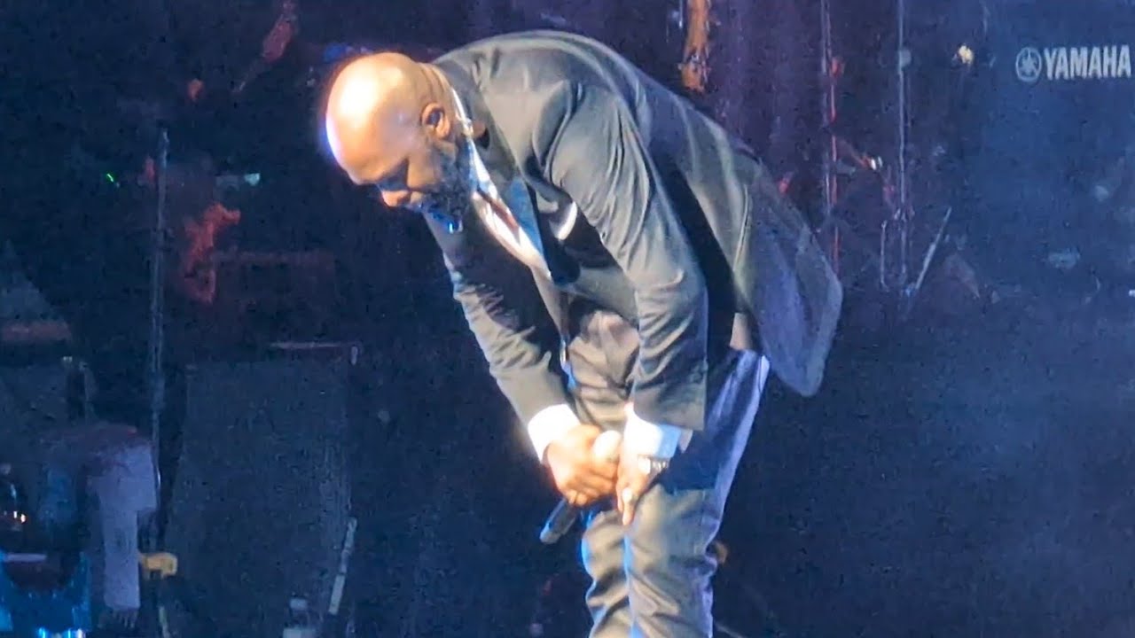JOE STOPS SHOW TO SAY SOMETHING THAT HAS FANS WORRIED! PRAY FOR JOE