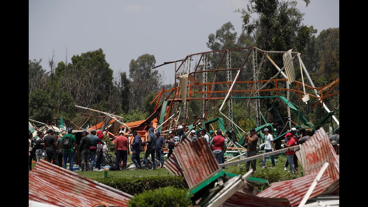 Alcaldía de Xochimilco destruye instalaciones del Club Vaqueros