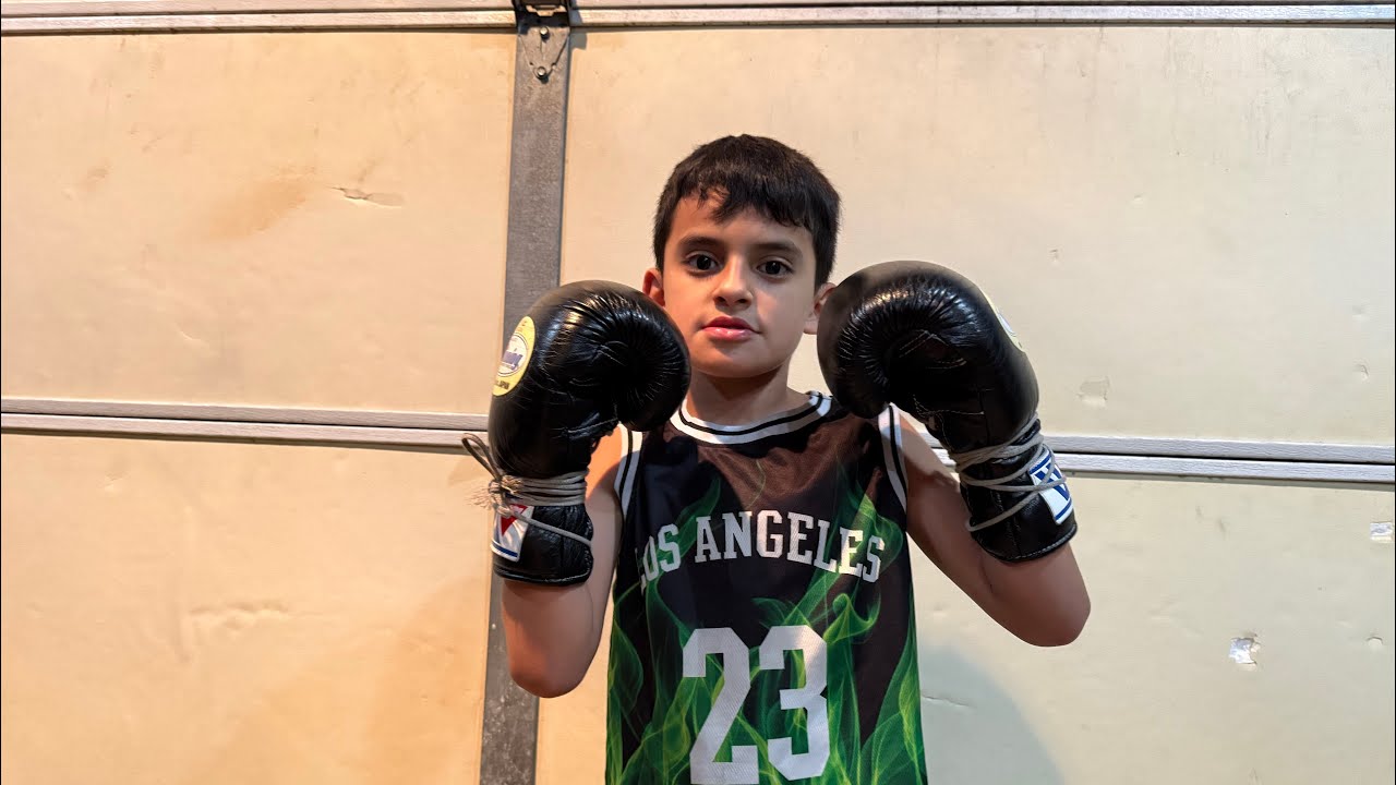 Tengo 9 años me gusta el boxeo y quiero ser campeón del mundo 