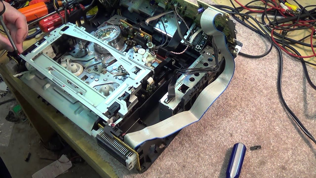 rca   panasonic VHS top side mechanism alignment