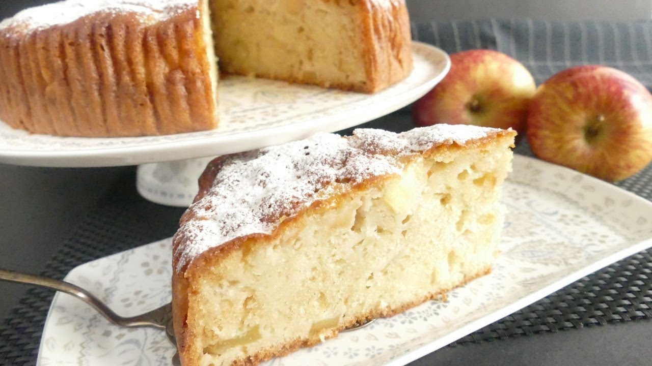 Болгарский яблочный пирог с молочной заливкой! Миксер не нужен! Нежный, пропитанный и ароматный!
