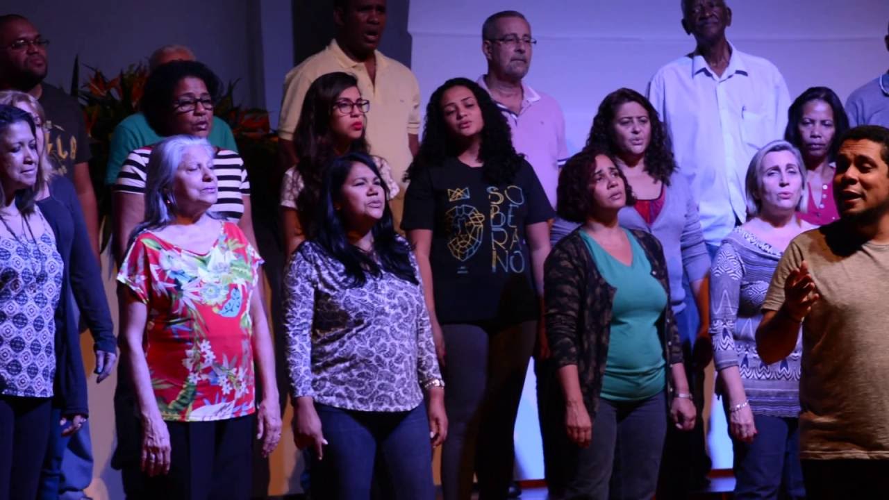 Alguém Orando - Coro Madrigal (Igreja Batista do Méier)