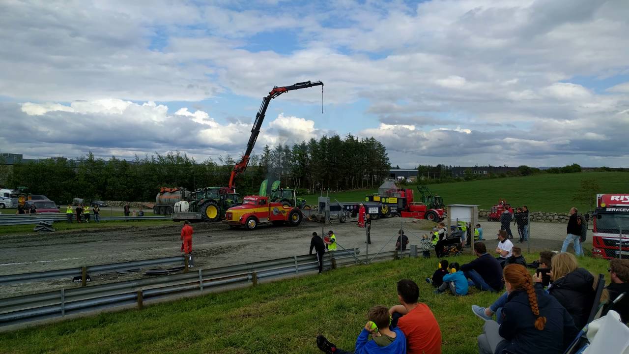 Herlevi Pulling Team at Bryne, Norway 4k