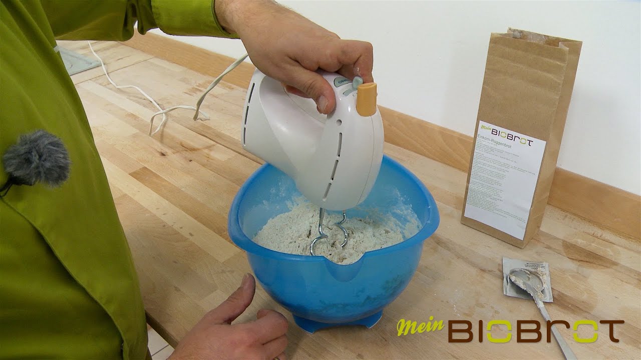 Mein BioBrot Backmischung - Zubereitung mit dem Handmixer