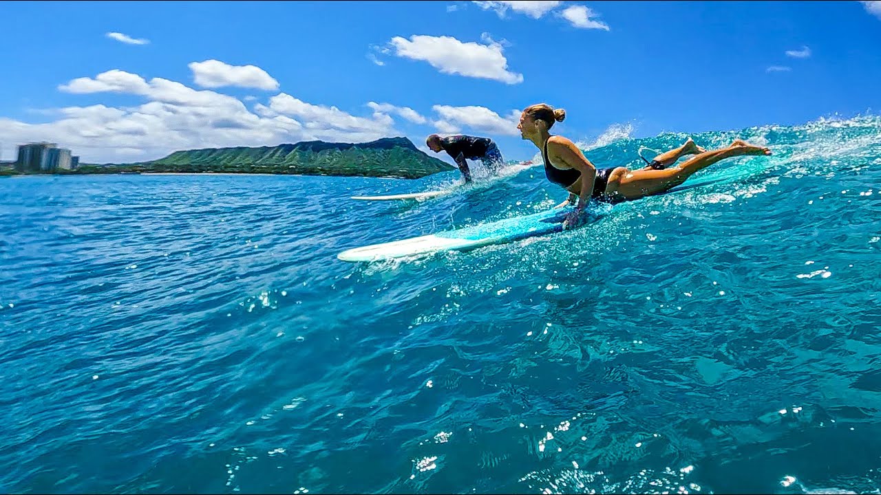 WAIKIKI SURF DREAM | Beautiful Longboard Waves in Hawai'i | RAW POV