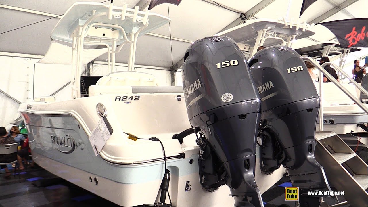 2021 Robalo R242 Center Console Walkaround Tour - 2020 Fort Lauderdale Boat Show