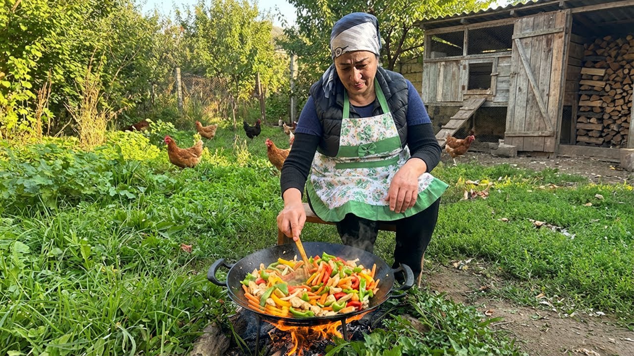 Курица с овощами на Садже &ndash; Традиционная деревенская жизнь в Азербайджане