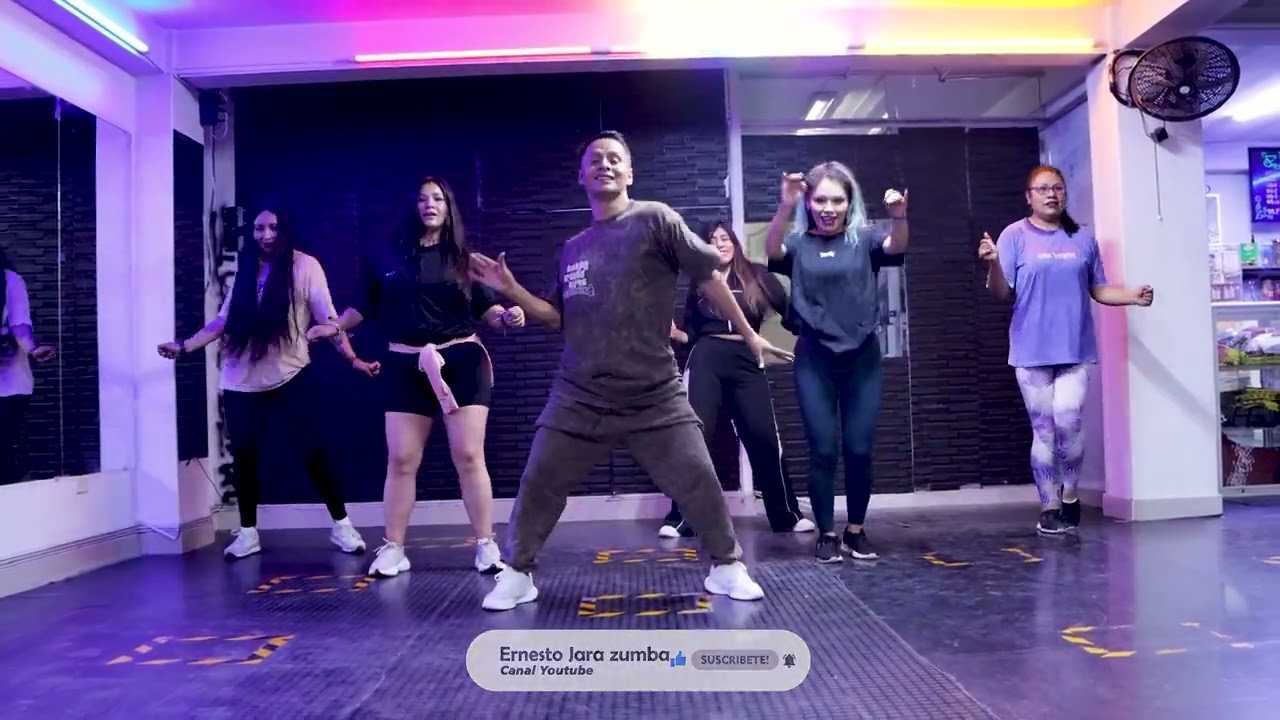 MIX TROPICOQUETA @KarolG | Zumba® | ALBUM2025 |Coreografía | Ernesto Jara y@flowdancefitness2825