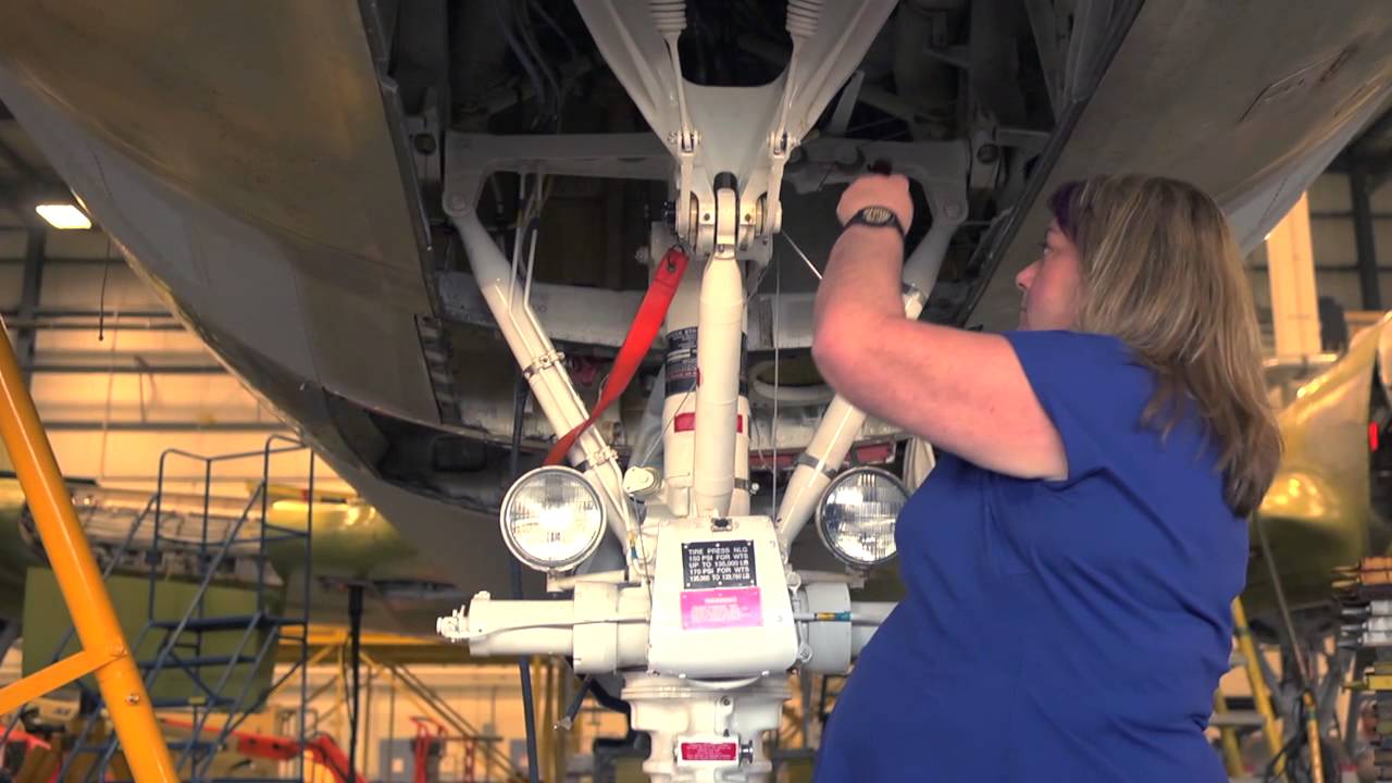 Cheryl Meehan:  Aircraft Mechanic