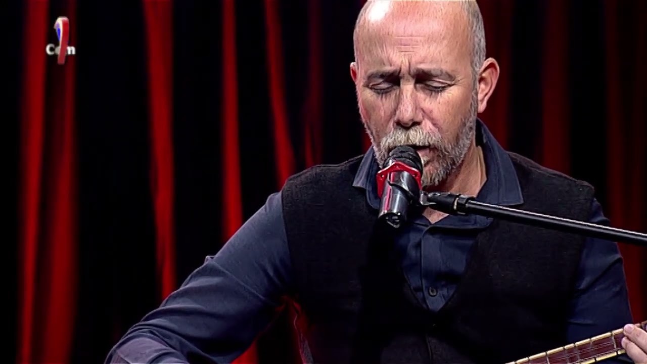 Erkan Yavuzer - Gittin Ardına Bile Bakmadan Gittin