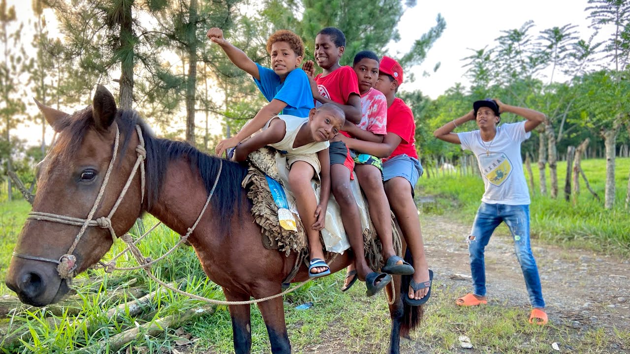 EL PEQUEÑO GINETE 🏇😂 PARTE 6 (los menores rd)