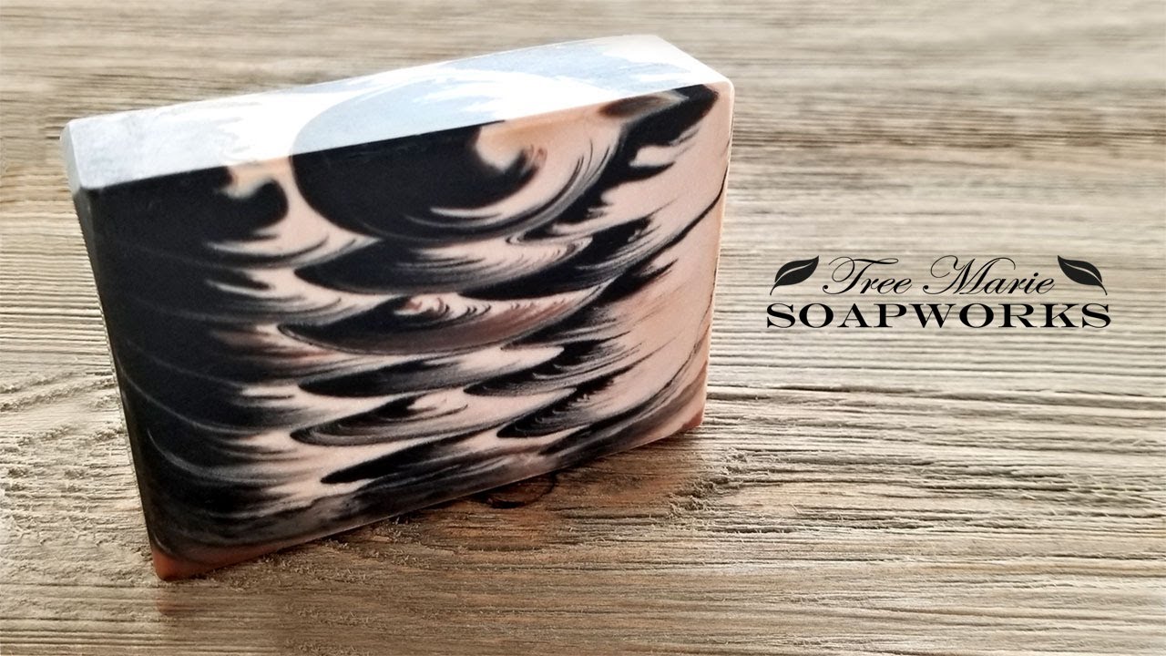 Clamshell Technique, (ITPS), Cold Process Soap Making, December 2018 Soap Challenge, #1