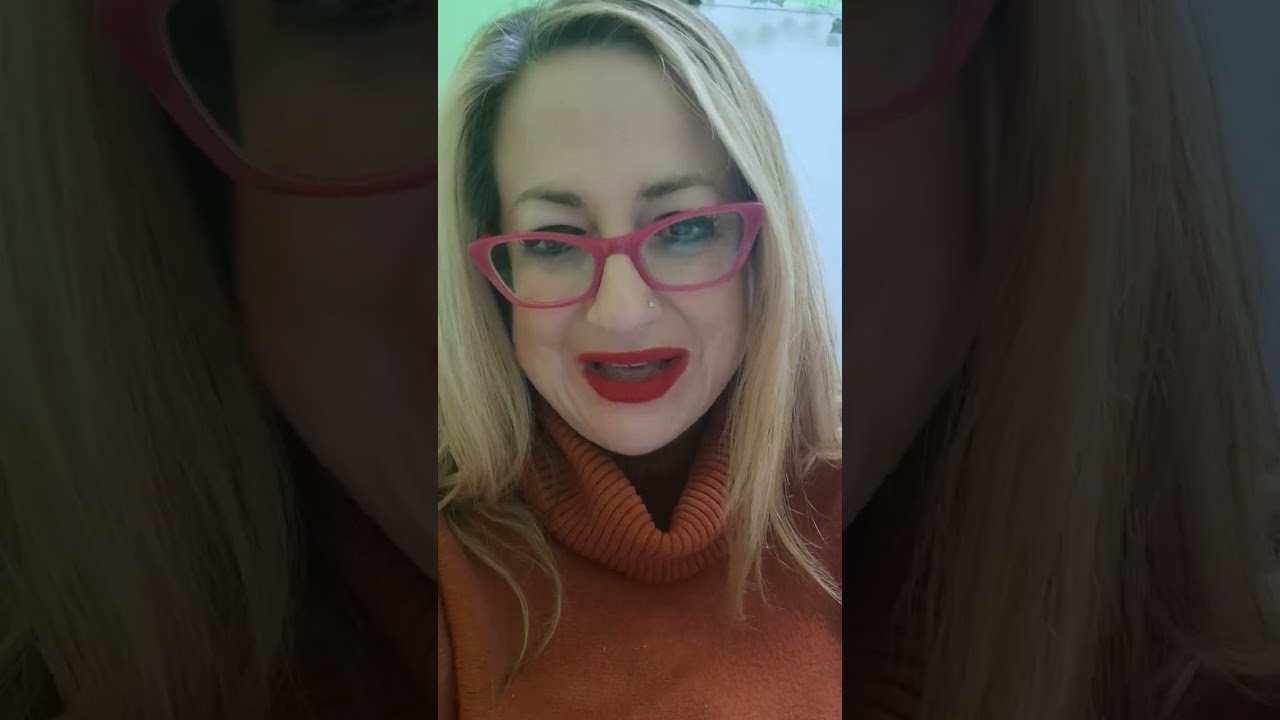 ΔΕΝ ΦΤΑΙΝΕ οι αλλοι για τις δικες σου επιλογες! Απλη λογικη.