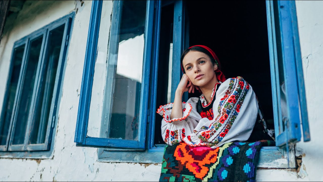 Anda Horoba- Când eram, mamă, de-o palmă | Official Video