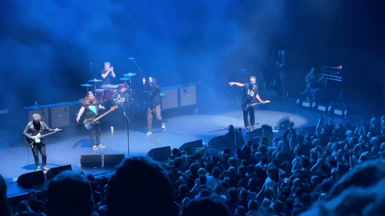 Hundred Reasons - Silver (Live at the Hammersmith Apollo) - Saturday 4th March 2023