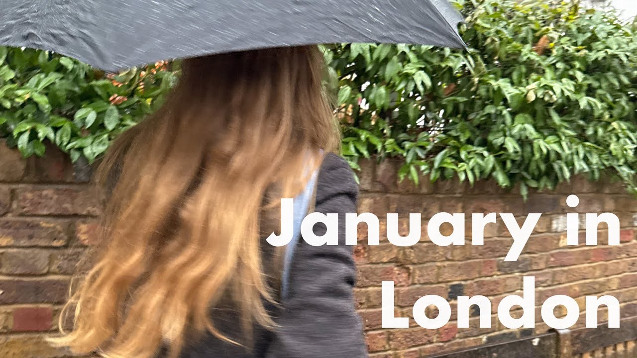 Vlog: A very unemployed January in London (job hunting, sewing & writing)