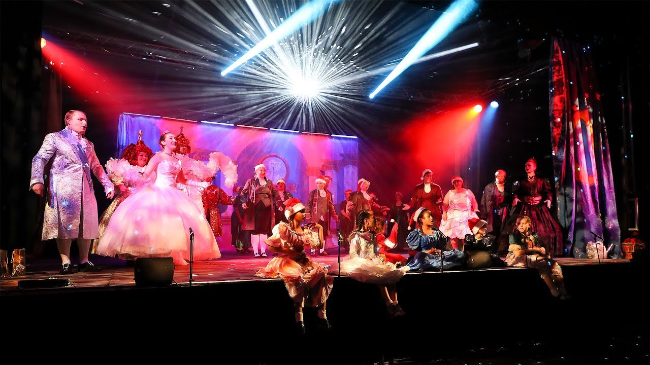 Cinderella - How to stage a pantomime in an aircraft hangar.